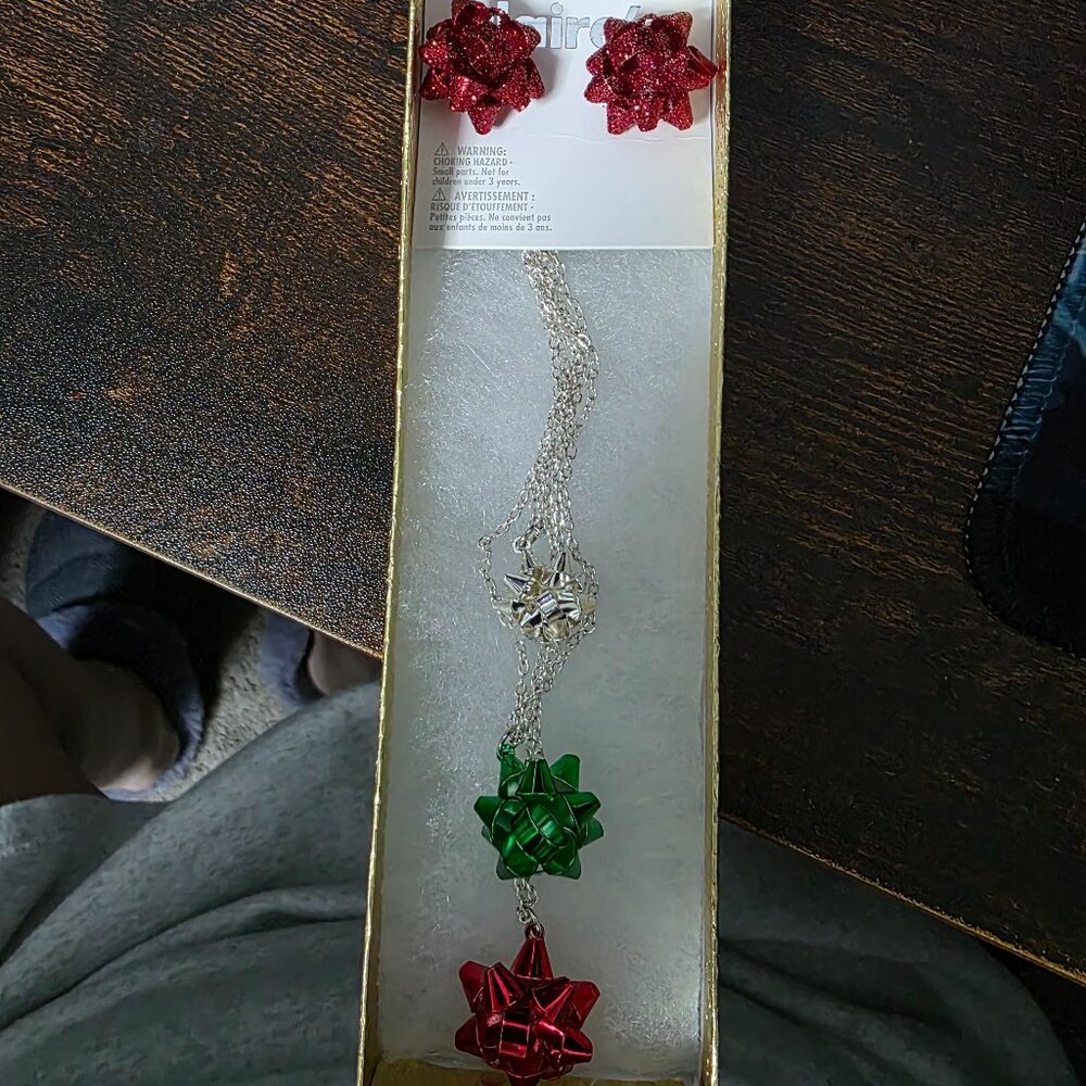 Claire's Christmas Bow Jewelry